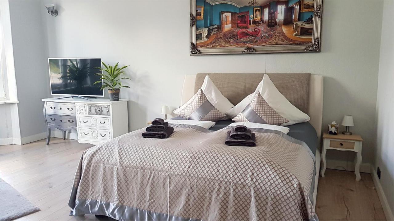 Andres Ferienwohnung Deluxe คอตต์บุส ภายนอก รูปภาพ