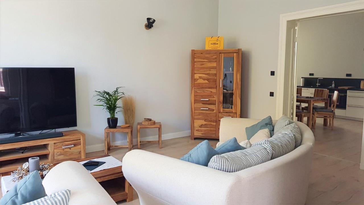 Andres Ferienwohnung Deluxe คอตต์บุส ภายนอก รูปภาพ